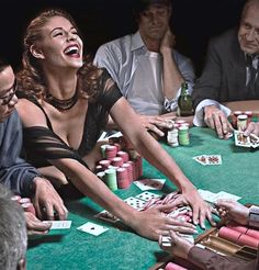 tuna68 Texas Poker live table with professional croupier and multi-camera broadcast